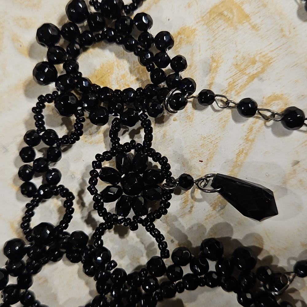 Victorian Gothic Statement Waterfall Bib Necklace Black Glass Crystal Choker 16" - Picture 3 of 4